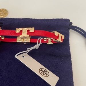 Tory Burch Serif -T Single Wrap Bracelet